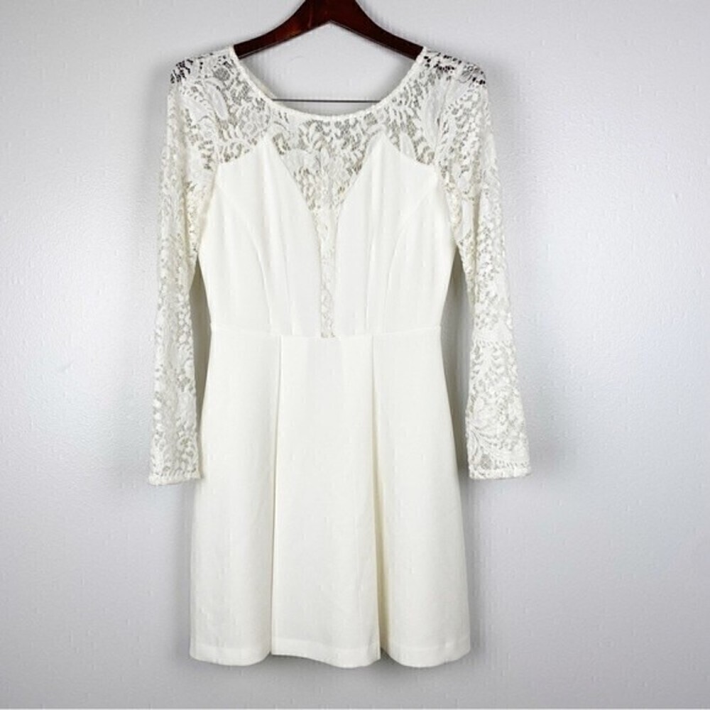 Gianni Bini Scoop Neck Lace Long Sleeve Pleated Dress Ivory Size 4 - Picture 2 of 10